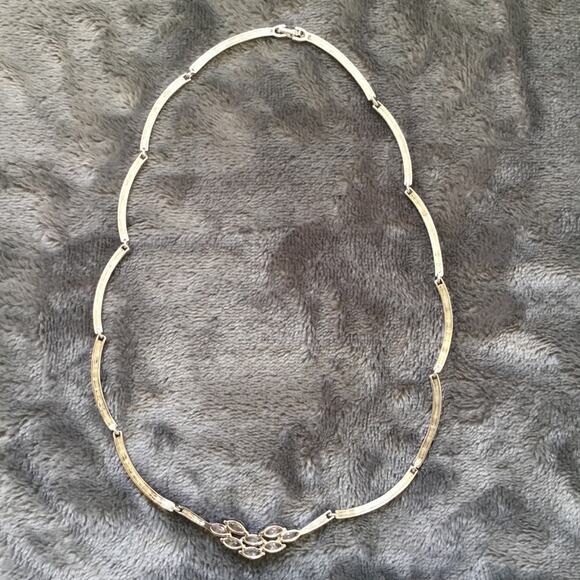 Sterling Silver Oval Flower Crystal Statement Necklace - Picture 7 of 11